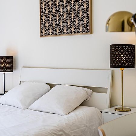 Gare St Charles- Superbe Appartement Avec 3 Chambres Marseille Bagian luar foto