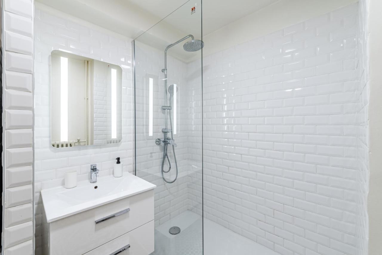 Gare St Charles- Superbe Appartement Avec 3 Chambres Marseille Bagian luar foto