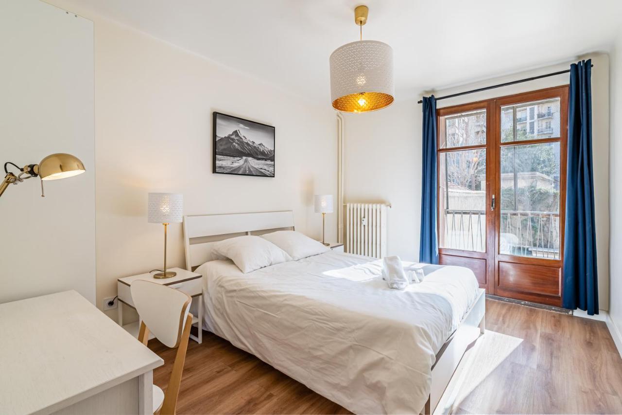 Gare St Charles- Superbe Appartement Avec 3 Chambres Marseille Bagian luar foto