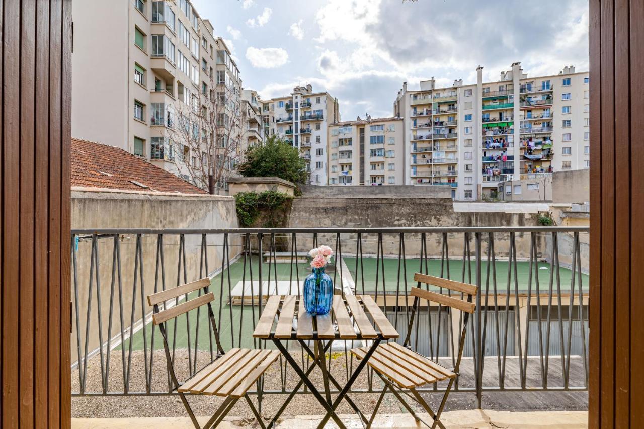 Gare St Charles- Superbe Appartement Avec 3 Chambres Marseille Bagian luar foto